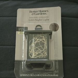 Better Homes & Gardens LED Night Light - Black